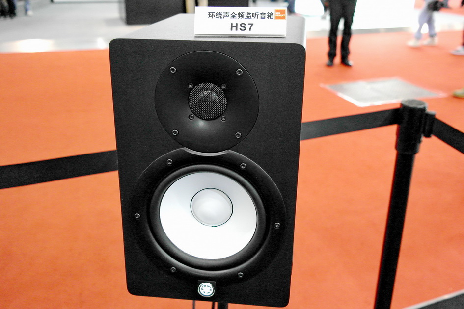 d88尊龙z6专业音响新产品亮相PALM EXPO 2013展会 