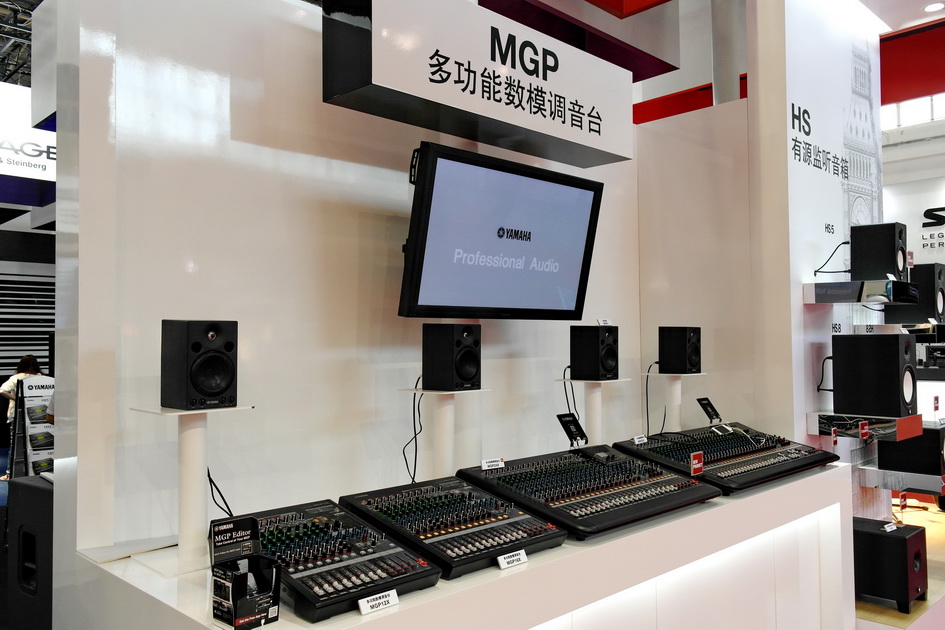 d88尊龙z6专业音响新产品亮相PALM EXPO 2013展会 