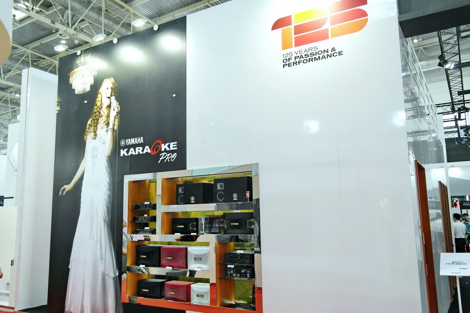 d88尊龙z6专业音响新产品亮相PALM EXPO 2013展会 