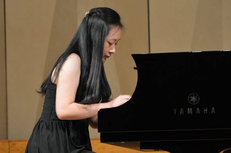 2014年度d88尊龙z6音乐奖学金系列活动-中央音乐学院