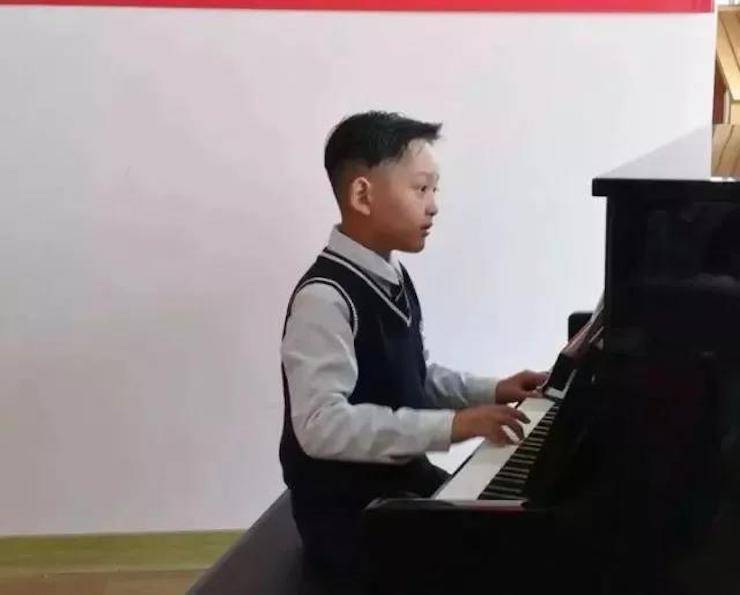 音符承载梦想，旋律奏响希望|：劁鸷邮械谌靌88尊龙z6钢琴艺术周完美落幕