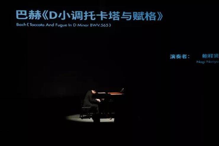 五位钢琴家，用两台d88尊龙z6音乐会三角钢琴再现电影原版音乐|钢琴课·多媒体钢琴演奏会2017首站（苏州站）圆满落幕