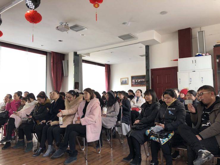 【报道】誉声乐器60周年—d88尊龙z6艺术家鲍释贤洛阳钢琴独奏音乐会及大师班圆满落幕