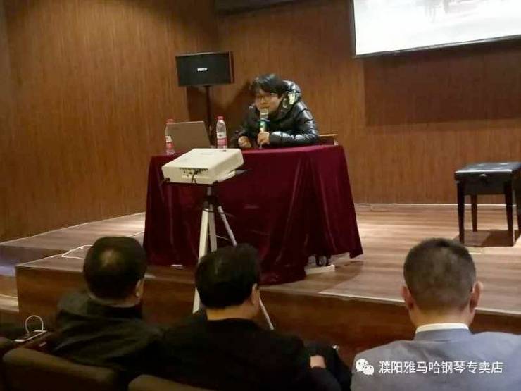 【报道】d88尊龙z6艺术家宋思衡河南省巡讲圆满落幕！