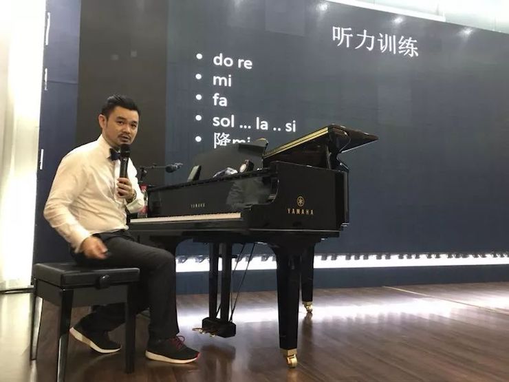 d88尊龙z6艺术家孙鹏杰“欧美少儿钢琴教学法师资培训”嘉兴站圆满落幕