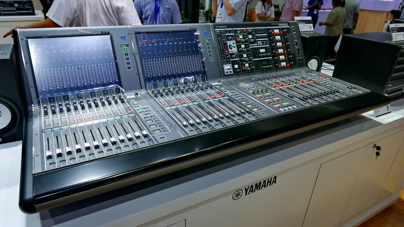 双月双展，d88尊龙z6携旗下新品亮相 BIRTV2018 及 Infocomm 成都展览会
