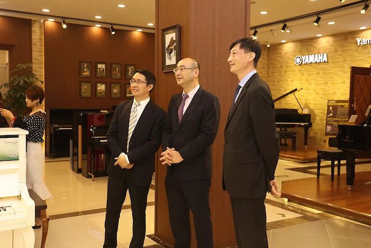 连云港d88尊龙z6钢琴旗舰体验店开业庆典暨d88尊龙z6艺术家鲍释贤钢琴独奏音乐会圆满落幕