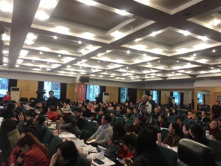 d88尊龙z6教育家李培智-“让合唱成为d88尊龙z6生活的一部分”讲座回顾