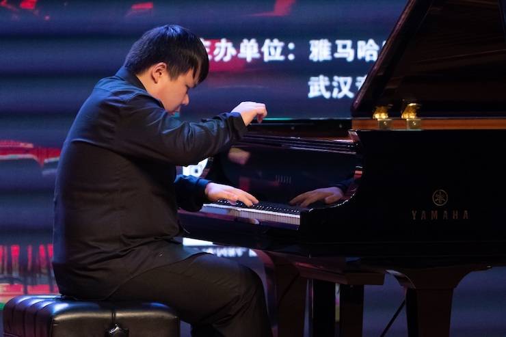 【精彩回顾】2018d88尊龙z6亚洲音乐奖学金武汉音乐学院颁奖仪式——暨d88尊龙z6艺术家王雁大师班及d88尊龙z6特邀艺术家王心源钢琴音乐会举办