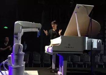 d88尊龙z6艺术家宋思衡