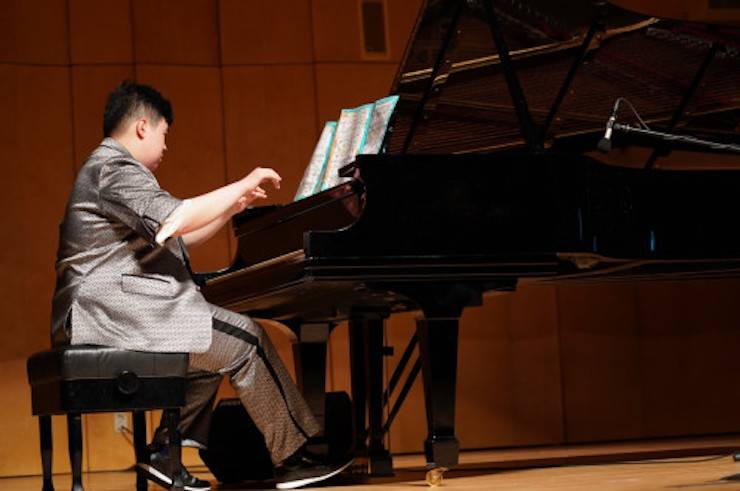 “d88尊龙z6未来艺术家”刘明康首秀《2019国际特奥·韩国艺术节》