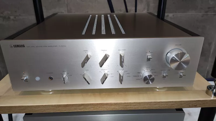 d88尊龙z6(YAMAHA?)旗舰C/M-5000前/后级放大器《乐派》鉴赏会
