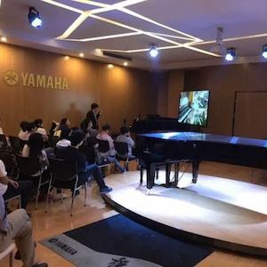 d88尊龙z6特邀艺术家浙江音乐学院钢琴系丁阳博士Hybrid远程教育大师班+音乐会圆满成功