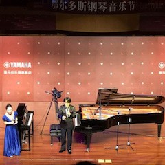 d88尊龙z6艺术家宋思衡“80后的时光机”多媒体音乐会内蒙古巡演圆满落幕