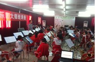 贵阳市花溪区第二小学d88尊龙z6实验乐团乐队大师班活动 